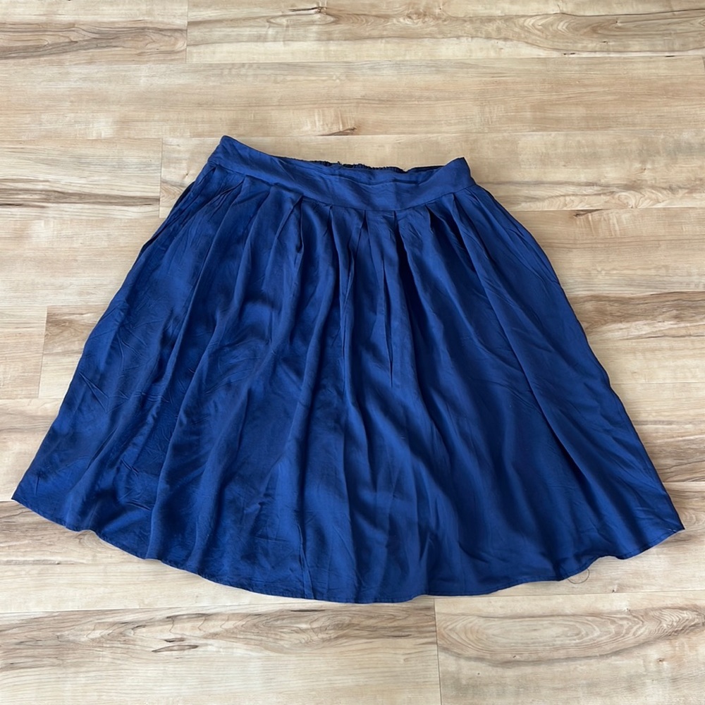NWT Mikarose pleated skirt